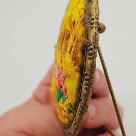 The Creative Circle Embroidered Ornament Gold Metal Frame 3.5" Round Completed - Picture 2 of 6